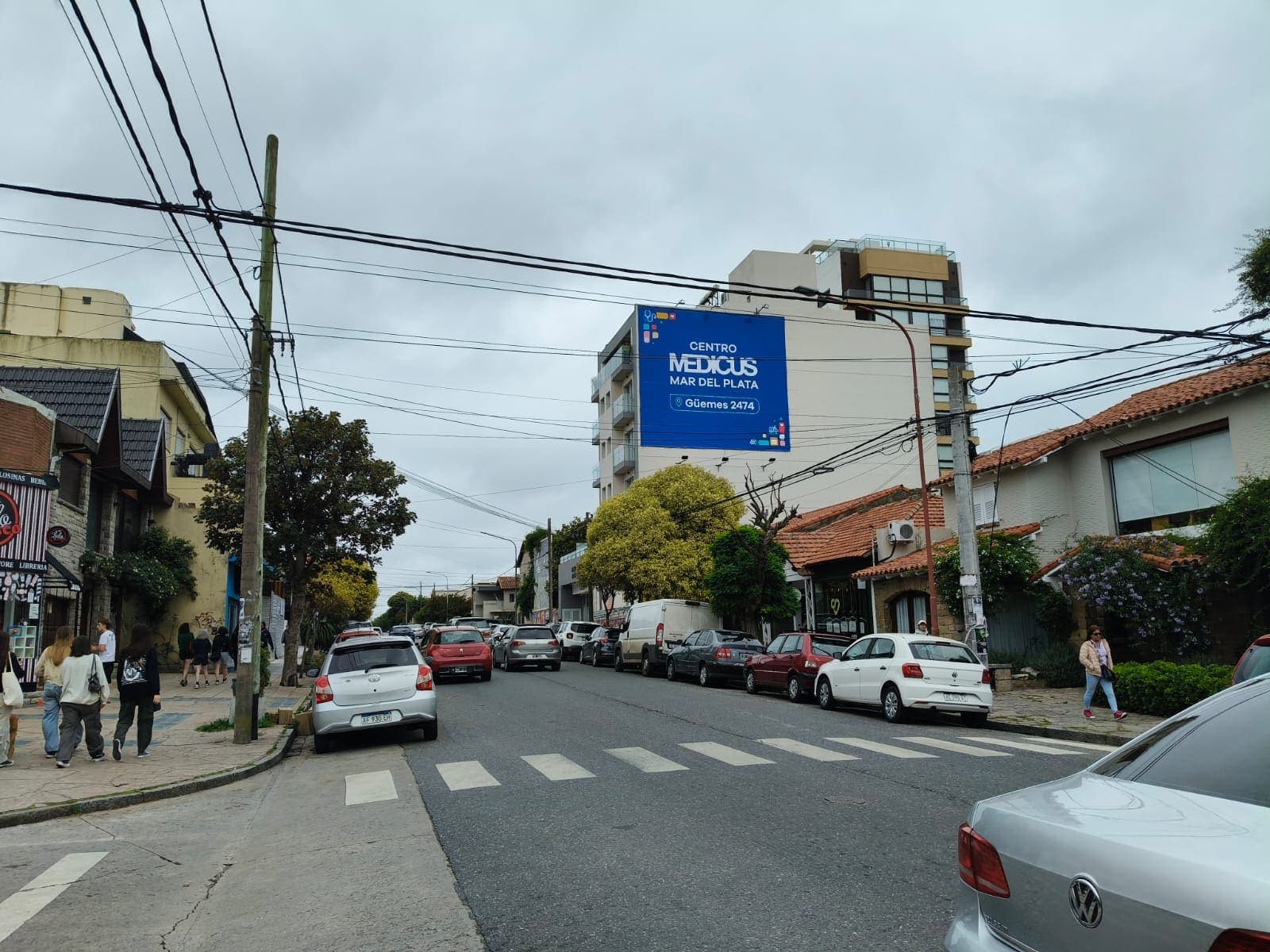 Medianera — Alem, Mar del Plata